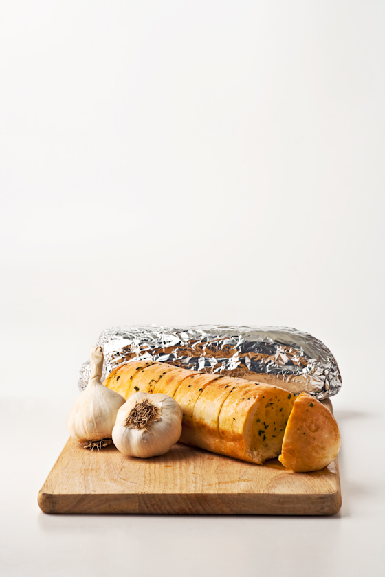 BREAD GARLIC FOIL 200MM FRENCH BAKERY (30) FZN CTN Northern Foods